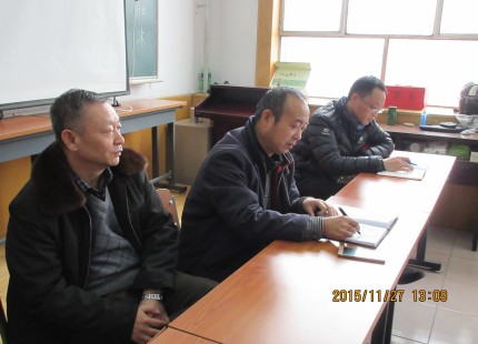 conew_李书记为各班班主任召开会议.jpg